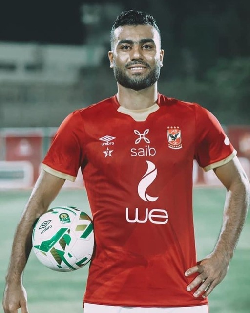 سموحة يطلب شراء حسام حسن بشكل نهائى من الأهلى.