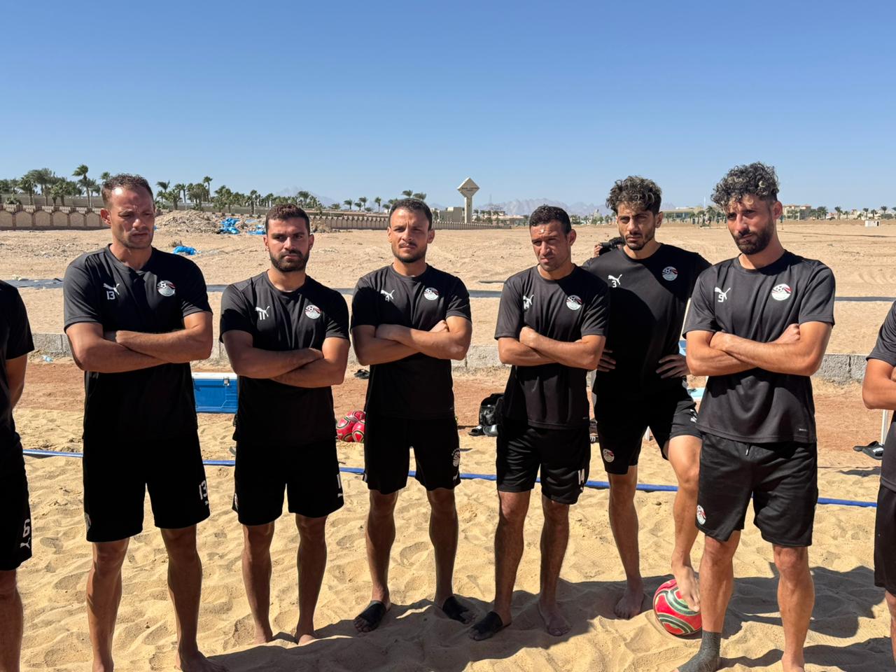 منتخب مصر الشاطئية يختتم تدريباته استعداداً لمواجهة السنغال في نصف نهائي أمم أفريقيا. 