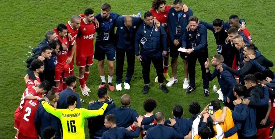 فيوتشر يفوز على بيراميدز بركلات الترجيح ويتأهل ألي نهائي كأس السوبر المصري.