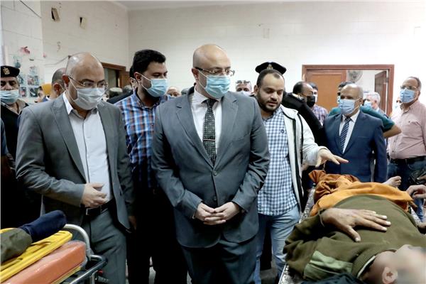 إصابة ضابط شرطة و5 أمناء في حادث تصادم ببني سويف
