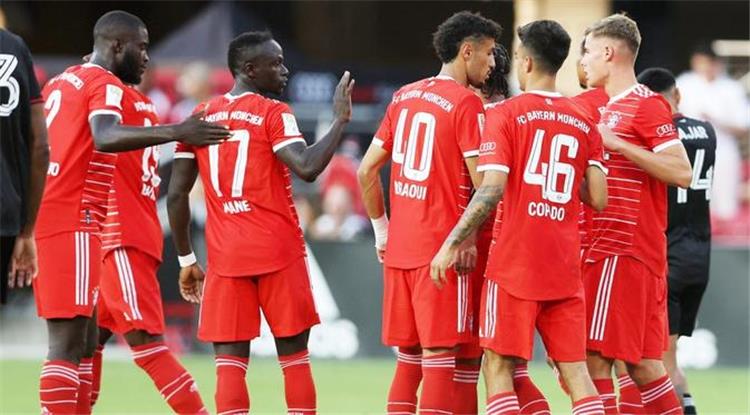 .بايرن ميونخ يفوز على برشلونة بثنائيه نظيفه في دوري أبطال أوروبا