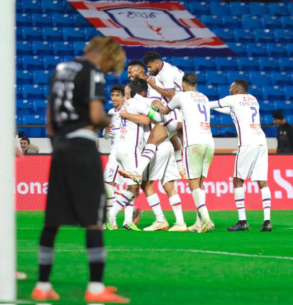 أبها يفوز على الشباب بثنائية لهدف في دوري روشن.