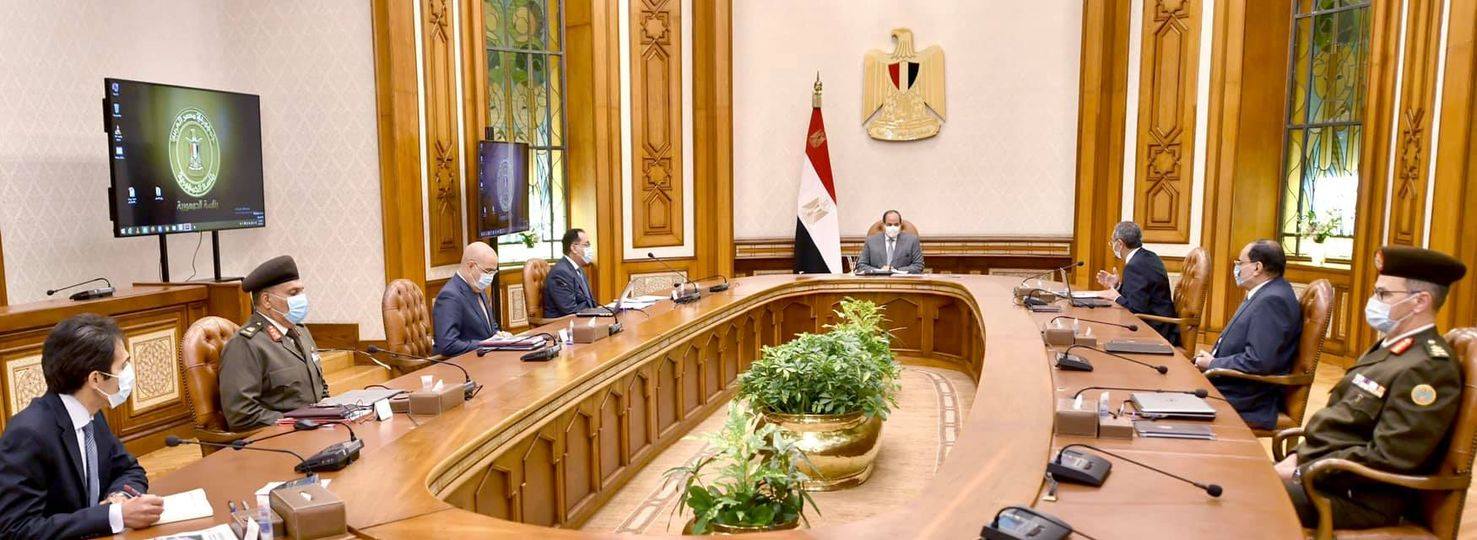 السيد الرئيس يطلع علي الموقف التنفيذي لنقل الوزارات والهيئات الحكومية إلى العاصمة الإدارية الجديدة
