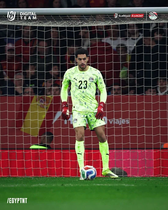 تعادل بطعم الفوز.. منتخب الفراعنة يتعادل سلبياً مع إسبانيا في برشلونة استعداداً لكأس العالم.