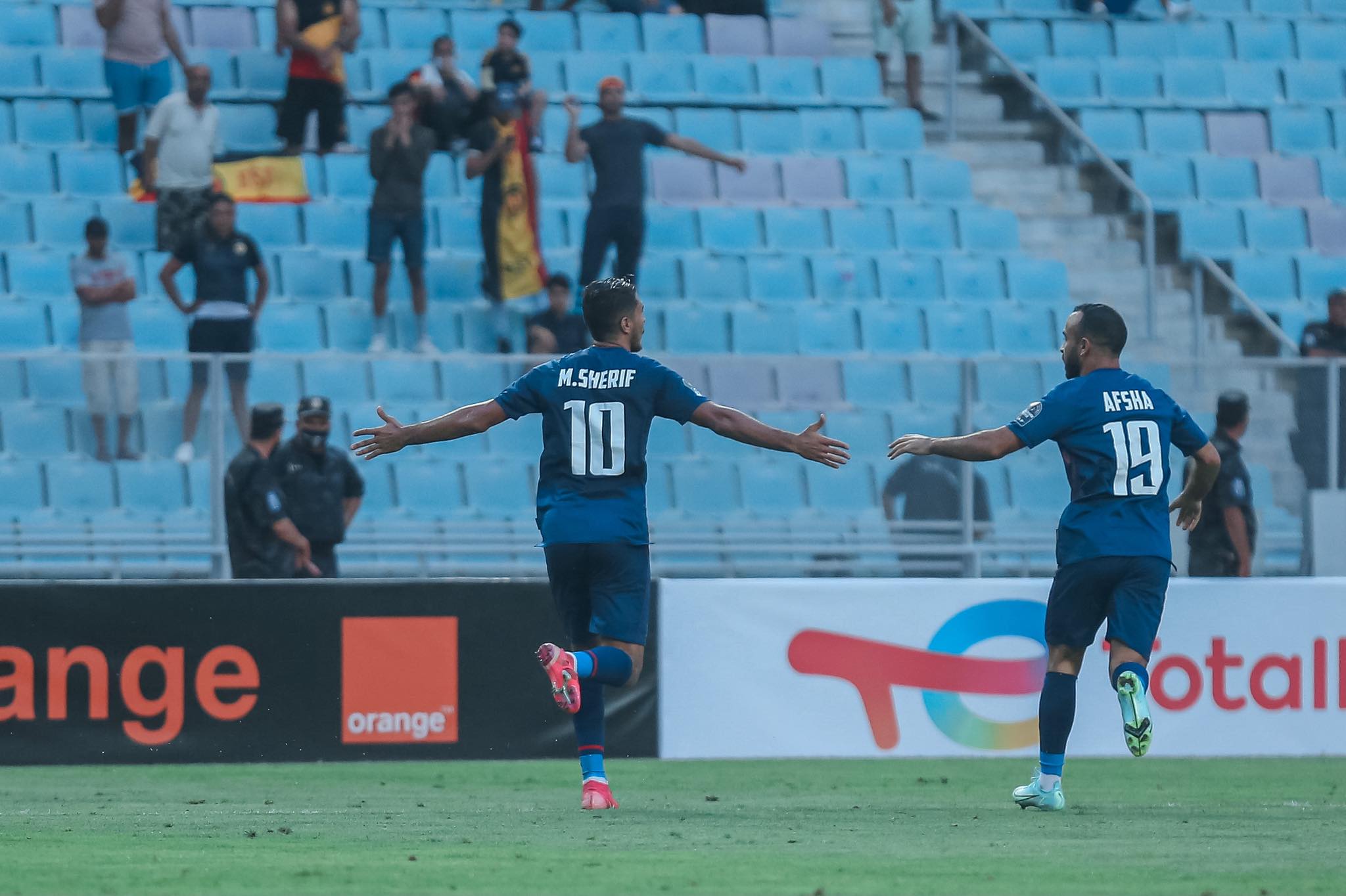 الأهلي يعدي بسلام بفوزه علي الترجي التونسي بهدف نظيف ويقترب من نهائي أبطال أفريقيا.