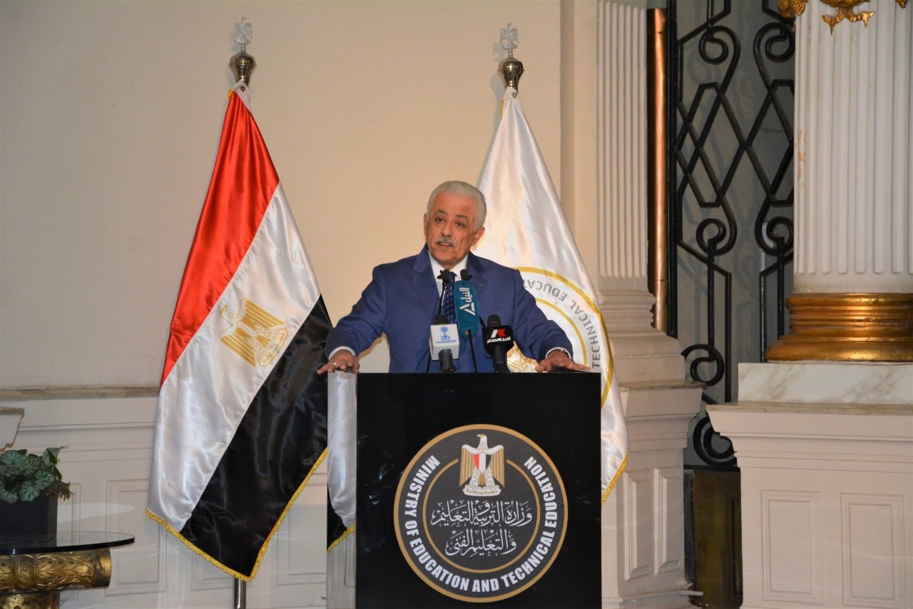 في مؤتمر صحفي اليوم وزير التربية والتعليم والتعليم الفني يستعرض طرق استكمال المحتوي التعليمي للفصل الدراسي الأول خلال الفترة المقبلة
