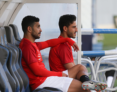 تقارير: أيمن أشرف وحمدي فتحي يغادران معسكر منتخب مصر.