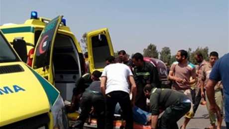 بينهم اقباط .. بالاسماء حادث مروع ووقع وفيات ومصابين والاسعاف تهرع لمكان الحادث والنيابه تصرح بدفن جثث