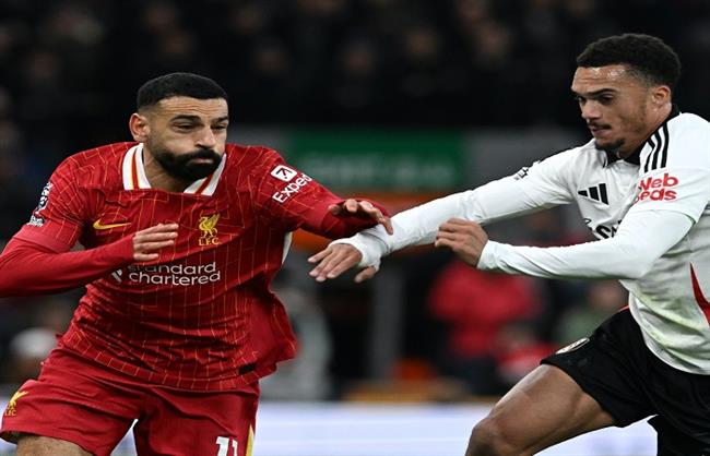 ليفربول يتعادل أيجابياً مع فولهام ويتصدر الدوري الإنجليزي.