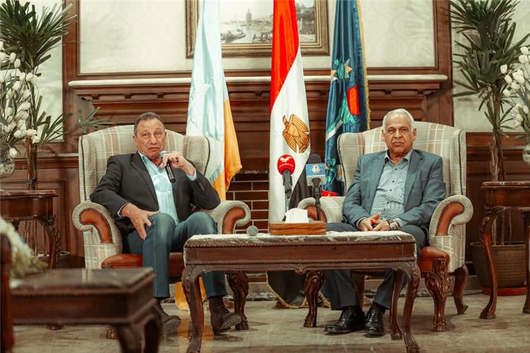 الخطيب: سموحة يشهد نهضة كبرى مع فرج عامر.. وسأزور الاتحاد السكندري.