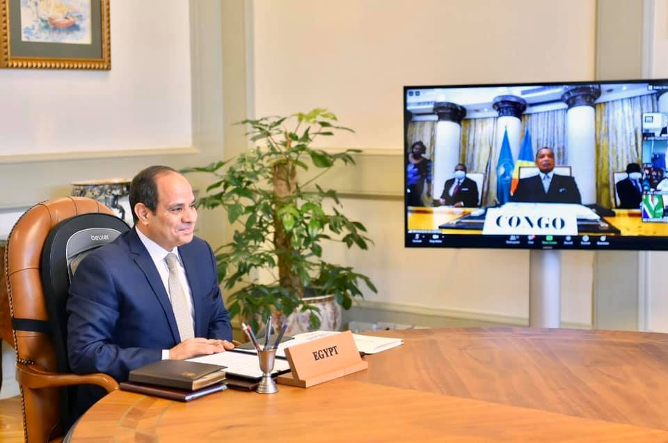 السيد الرئيس يؤكد علي ان استقرار ليبيا من أمن مصر القومي، ومصر لم ولن تتهاون مع الجماعات الإرهابية ومن يدعمها