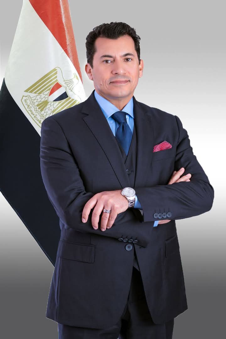 وزير الشباب والرياضة يصل موريتانيا للمشاركة في المؤتمر القاري حول تعليم وتمكين الشباب.
