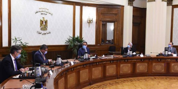    رئيس الوزراء يلتقى مبعوث رئيس الوزراء البريطاني ورئيس الدورة الـ26 لمؤتمر أطراف اتفاقية الأمم المتحدة الإطارية لتغير المناخ