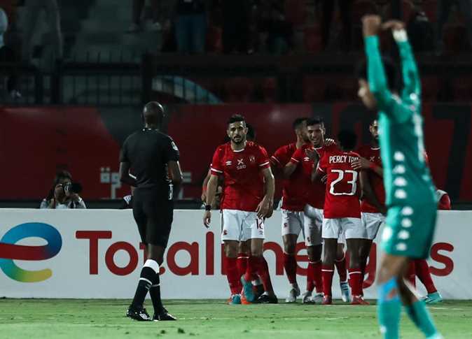 حكاية 8 مواجهات جمعت الأهلى والرجاء المغربى قبل صدام دوري الأبطال الليلة.