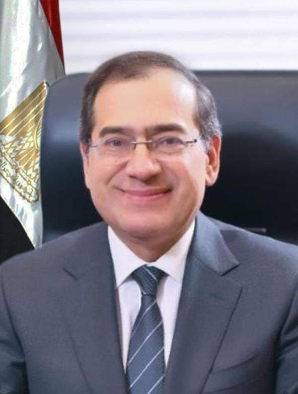 . صرح بترولى استراتيجى لخدمة أهداف التنمية المستدامة أكد المهندس طارق الملا وزير البترول والثروة المعدنية أن  مركز التميز للتحول الطاقي التابع لقطاع البترول يعد أول كيان استراتيجى متخصص لخدمة قطاع البترول