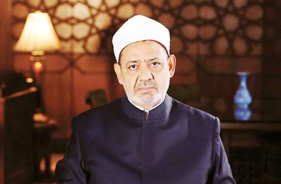 تلقي فضيلة الإمام الأكبر الدكتور أحمد الطيب شيخ الأزهر الشريف مؤخرًا ثلاث دعوات لزيارة العراق، حملها له وفد عراقي رسمي برئاسة الدكتور سعد كمبش رئيس ديوان الوقف السني بالعراق