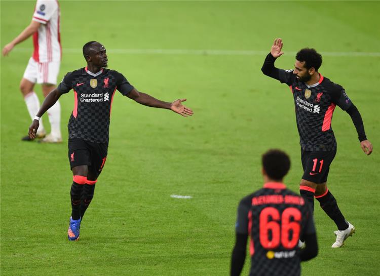  هدف النيران الصديقة يمنح ليفربول الفوز على أياكس في دوري أبطال أوروبا.. بمشاركة محمد صلاح.