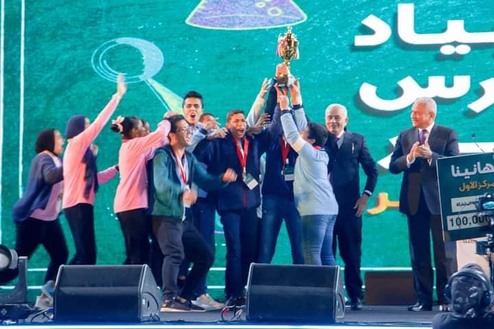 وزير التربية والتعليم ومحافظ السويس يشهدان فعاليات نهائي أولمبياد مدارس مصر