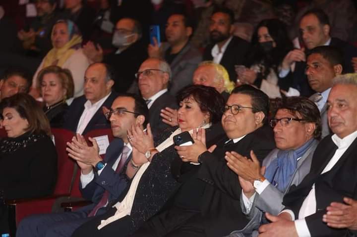 وزيرة الثقافة ونائب محافظ الإسماعيلية يفتتحان الدورة 23 لمهرجان الإسماعيلية الدولى للأفلام التسجيلية        