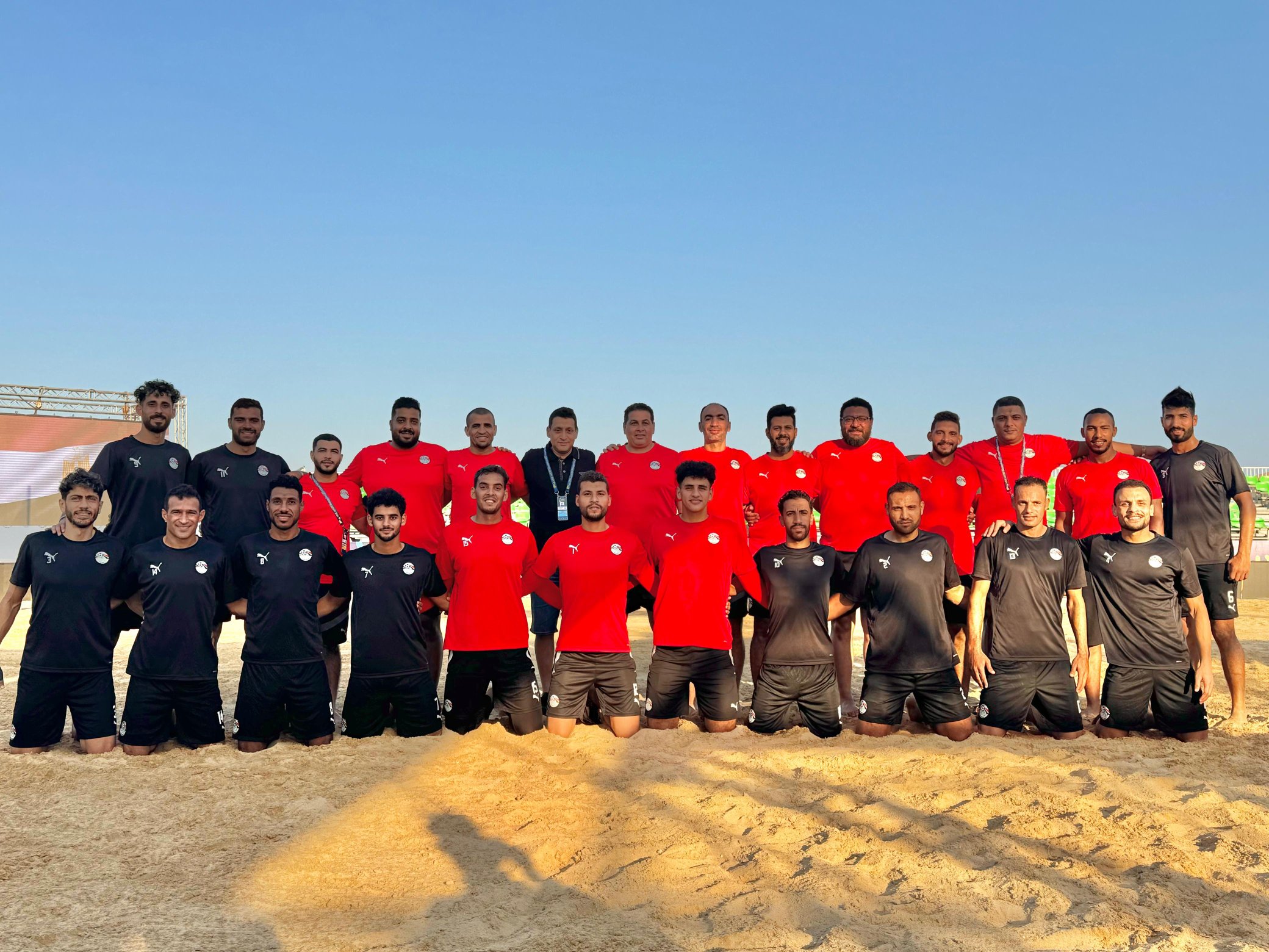 ‏منتخب مصر بالأحمر أمام منتخب غانا غداً  فى افتتاح كأس الأمم الأفريقية للكرة الشاطئية.