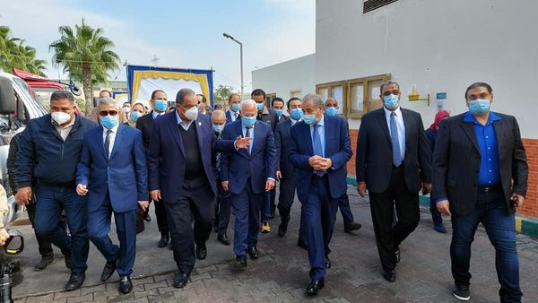 ..وزير التموين ومحافظ بورسعيد يفتتحان المرحلة الثانية من مصنع إنتاج الزيوت في بورسعيد ويتفقدان مصنع ريادة
