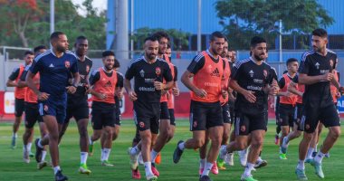 الأهلي يطمئن على جاهزية جميع لاعبيه قبل موقعة إياب نهائي أفريقيا.