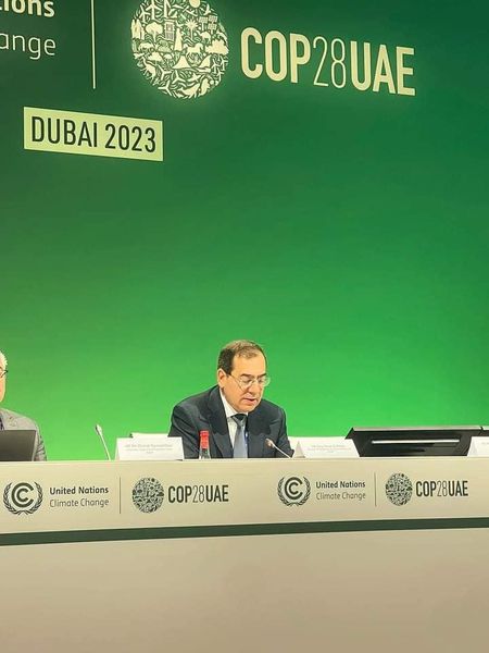 استهل المهندس طارق الملا مشاركته في فعاليات قمة الأمم المتحدة للمناخ COP28 المنعقدة في دبى بعدد من لقاءات وجلسات العمل واتفاقيات التعاون مع الجانب النرويجى لدفع مشروعات الطاقة الخضراء المشتركة بين البلدين 