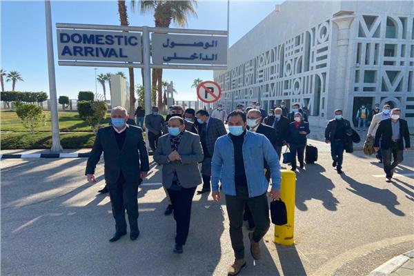 وزير التنمية المحلية يصل الأقصر لتفقد مشروعات برنامج الأغذية العالمي