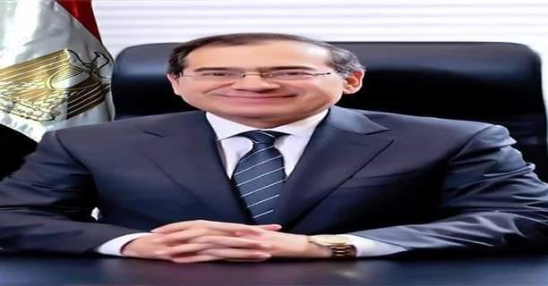 وزير البترول والثروة المعدنية يصدر حركة للإستكشاف أصدر السيد المهندس طارق الملا وزير البترول والثروة المعدنية حركة تنقلات وتكليفات شملت نائباً للاتفاقيات والإستكشاف ومساعداً للإستكشاف والعمليات الخارجية ومديري عموم للإستكشاف لشركات قطاع البترول ، وذلك بهدف دعم المواقع البترولية بالكفاءات اللازمة لتحقيق الأهداف المستقبلية وتبادل الخبرات