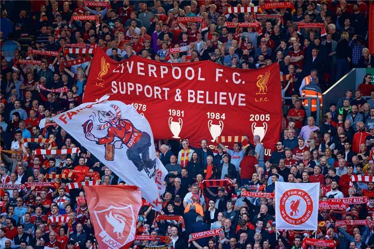 تقارير: ليفربول يحدد موعد عودة الجماهير إلى أنفيلد في الدوري الإنجليزي.