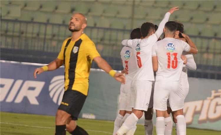 الزمالك يفتتح مشواره في الدوري بثنائية أمام المقاولون العرب.