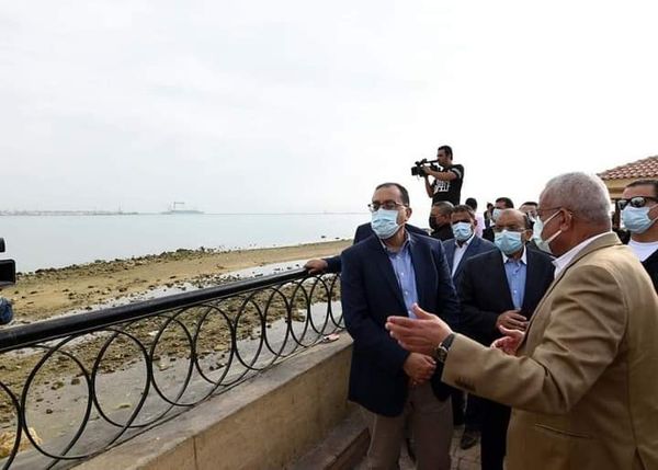 رئيس الوزراء يتفقد مشروع ممشى أهل السويس والمنطقة الترفيهية وأعمال تطوير ترعة الهويس.. ويفتتح المرحلة الثانية من شاطئ السوايسة