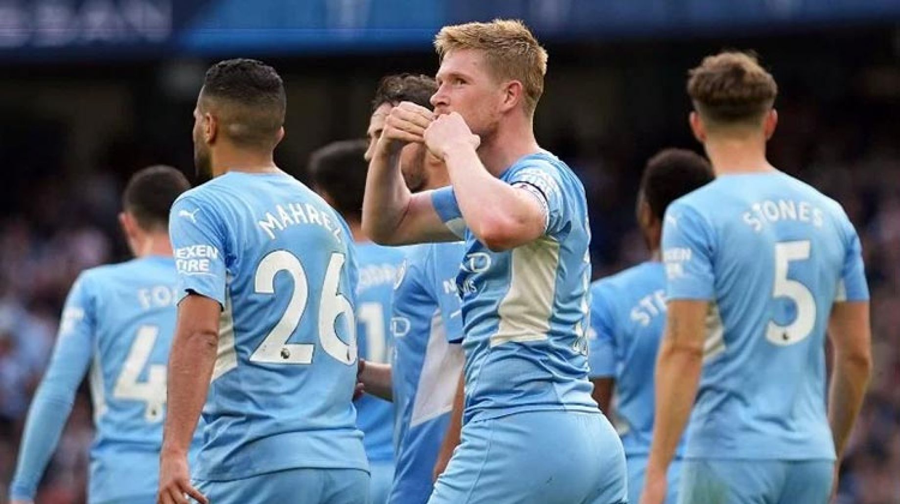 مانشستر سيتي يفوز على بيرنلي بثنائية نظيفة في الدوري الإنجليزي.