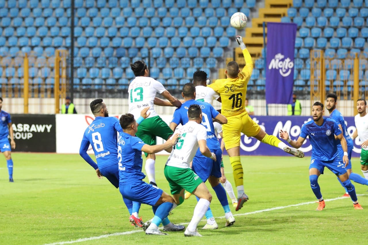 أسوان يصفح المصري بركلات الترجيح ويتأهل لنصف نهائي كأس مصر.