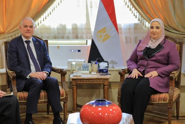 .وزيرة التضامن الاجتماعي تستقبل سفير استراليا بالقاهرة.