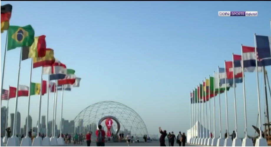 رسمياً: إنتهاء مراسم رفع أعلام الدول المتأهلة إلى كأس العالم FIFA قطر 2022.