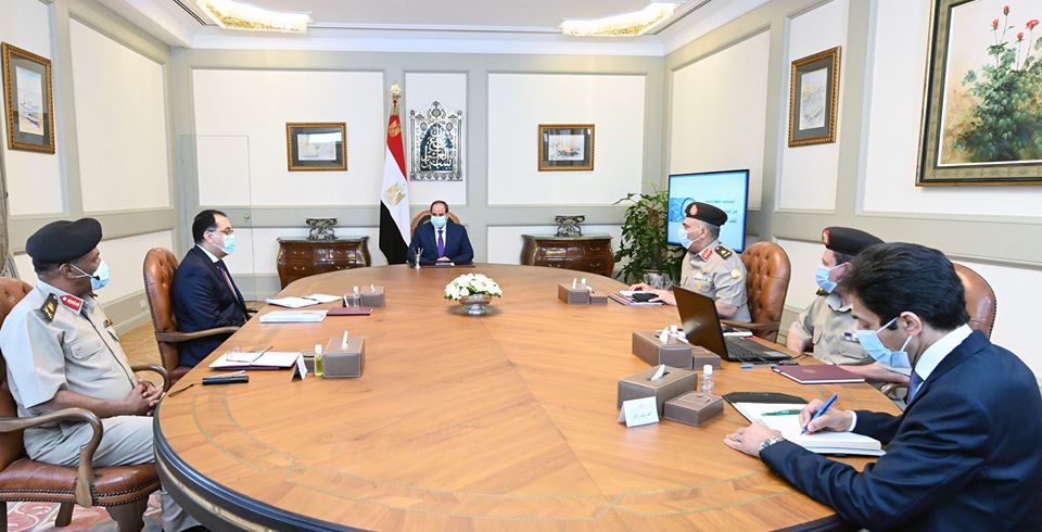 السيد الرئيس يطلع على آليات إصدار تراخيص البناء والحلول المقترحة للتعامل مع المخالفات في هذا الصدد