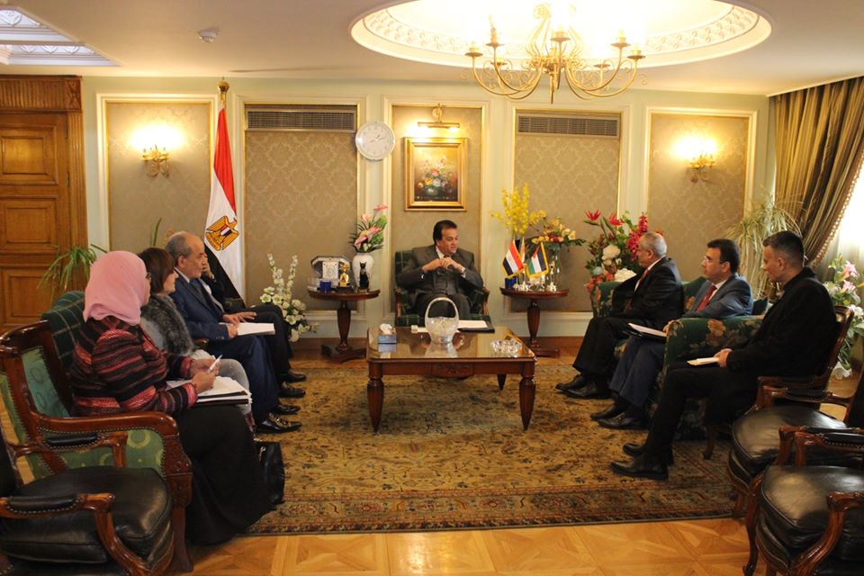 وزير التعليم العالي يؤكد تقديم كافة التسهيلات للطلاب الأردنيين للدراسة بالجامعات المصرية